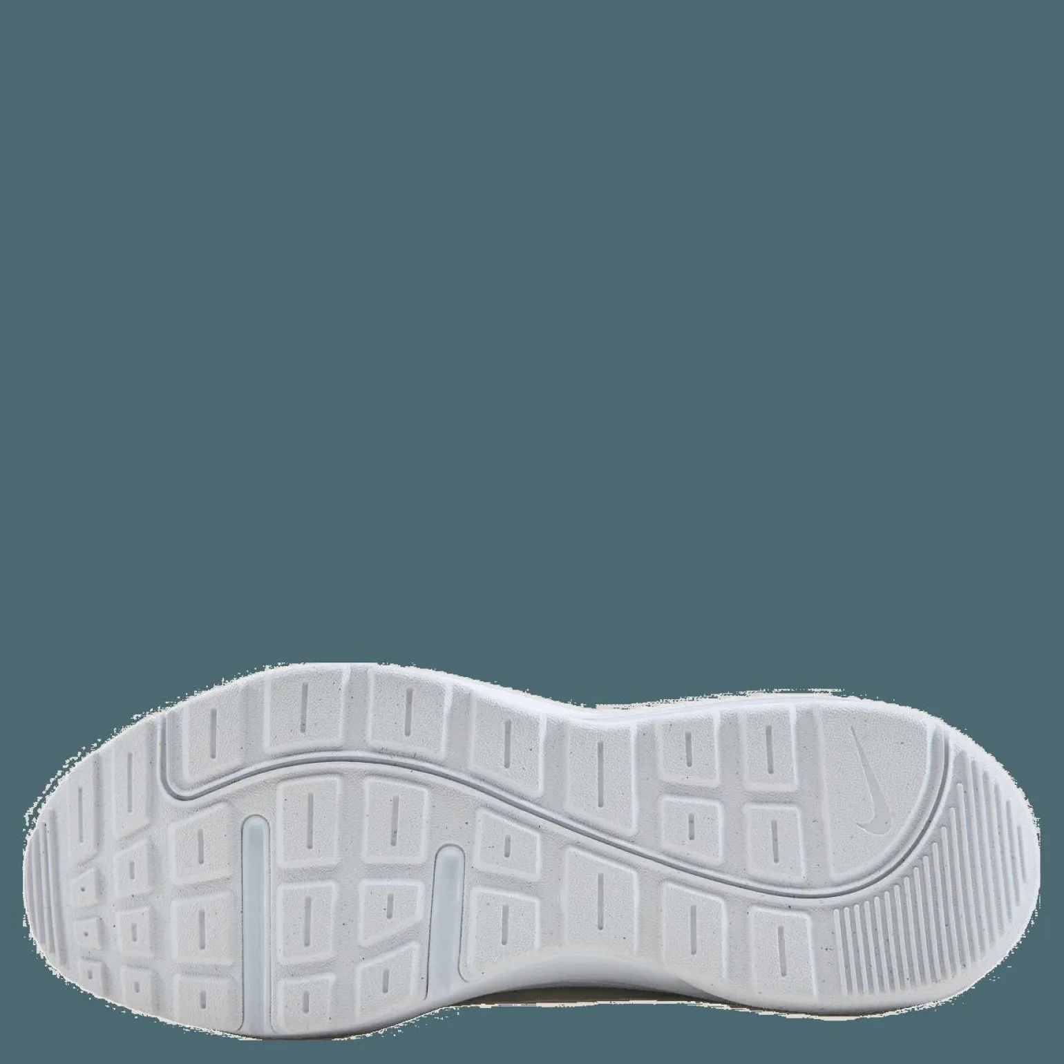 Air Max AP Women's Shoe WHITE/PURE PLATINUM-WHITE-MTLC PLATINUM