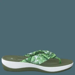 Arla Glison White Interest