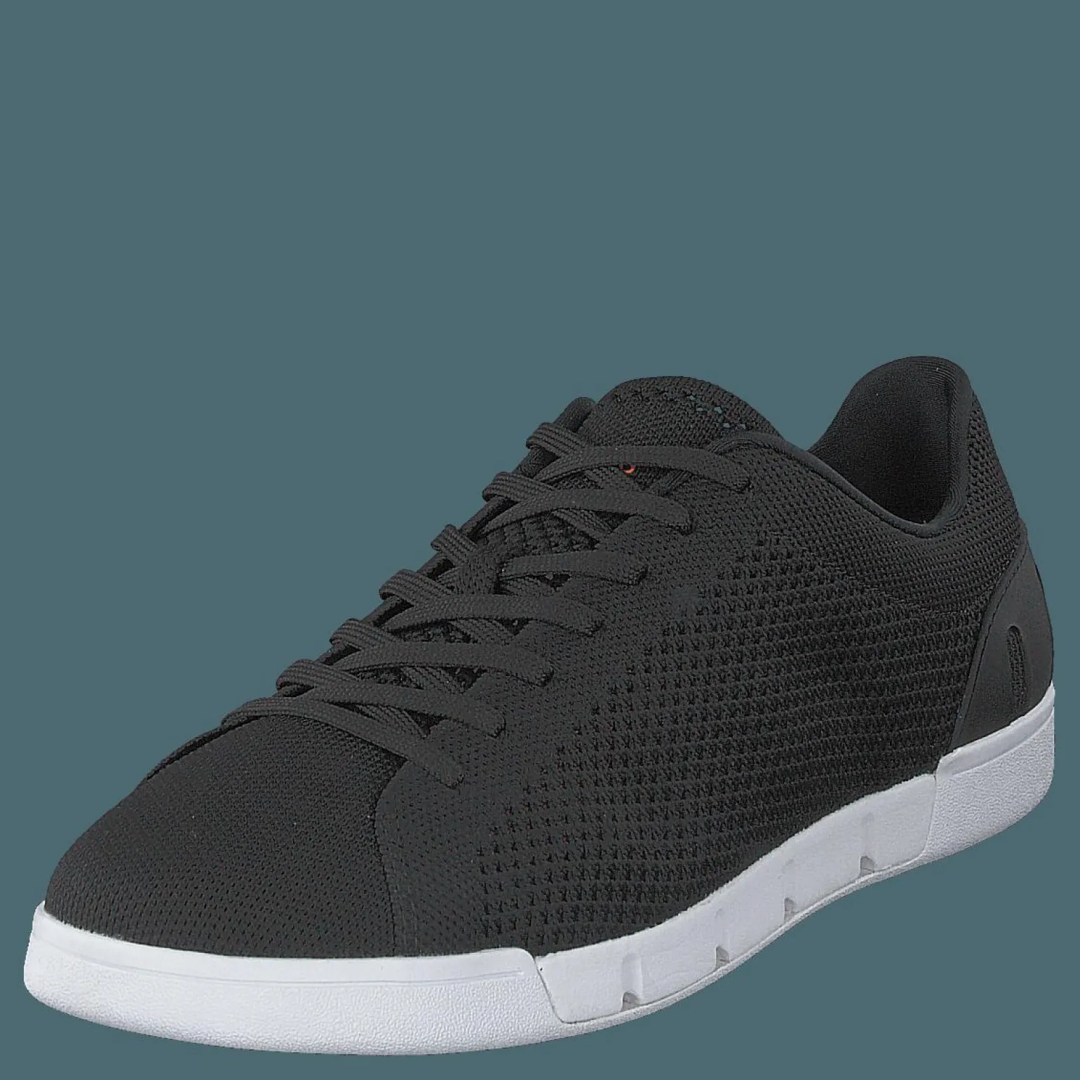 Breeze Tennis Knit Black / White