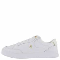 Essential Chic Court Sneaker White