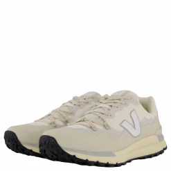 Fitz Roy Gravel/white