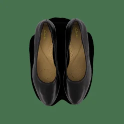 Freva55 Court Black Leather