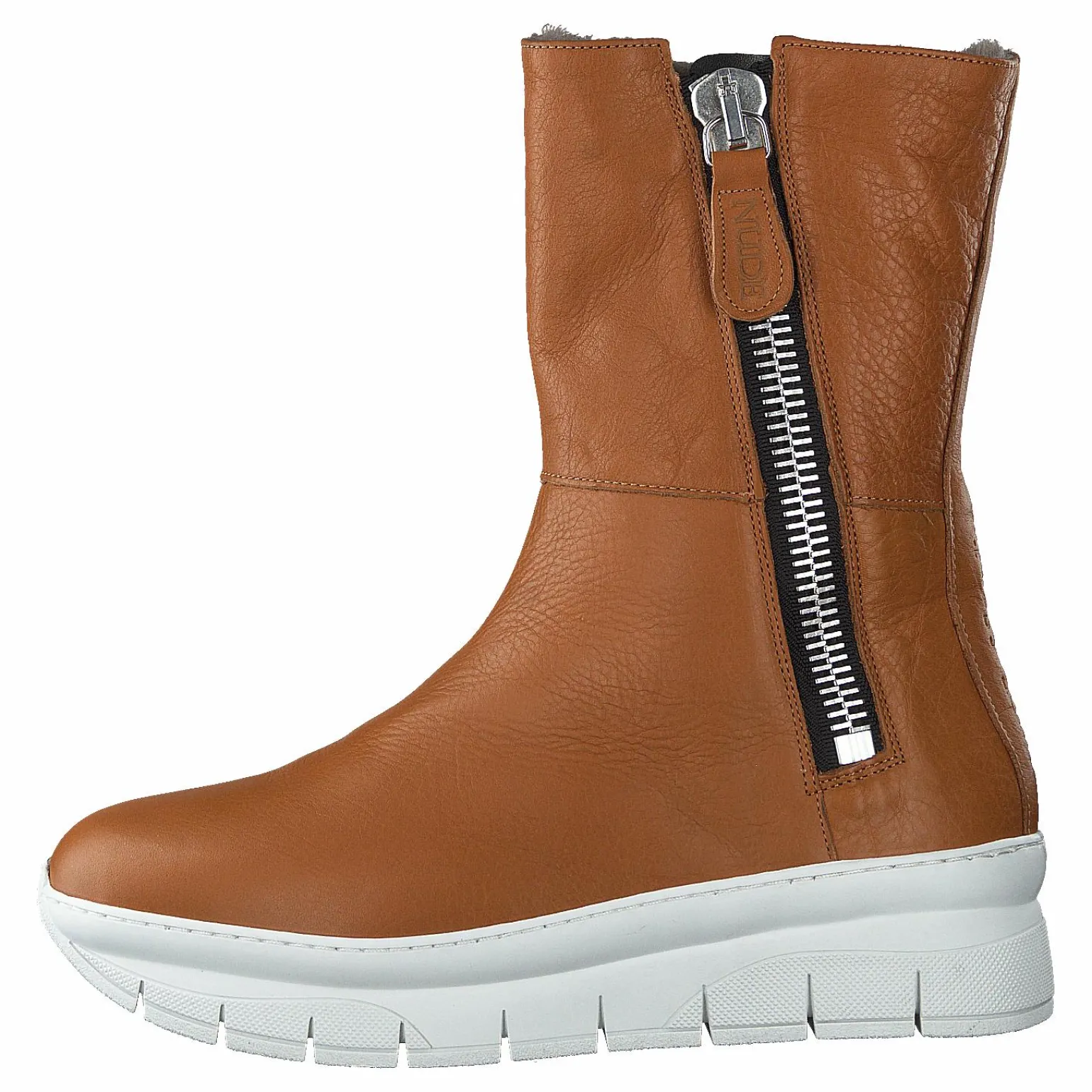 Hedvig Cervo / Cuoio