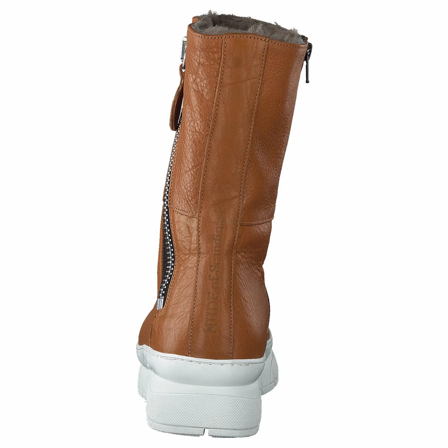 Hedvig Cervo / Cuoio