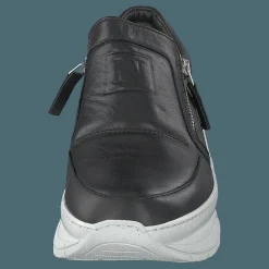 Hedvig Sauvage / Nero