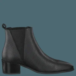 Karen Black Structur