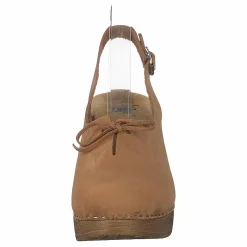 Katrin Soft Brown Nubuk