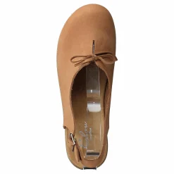 Katrin Soft Brown Nubuk