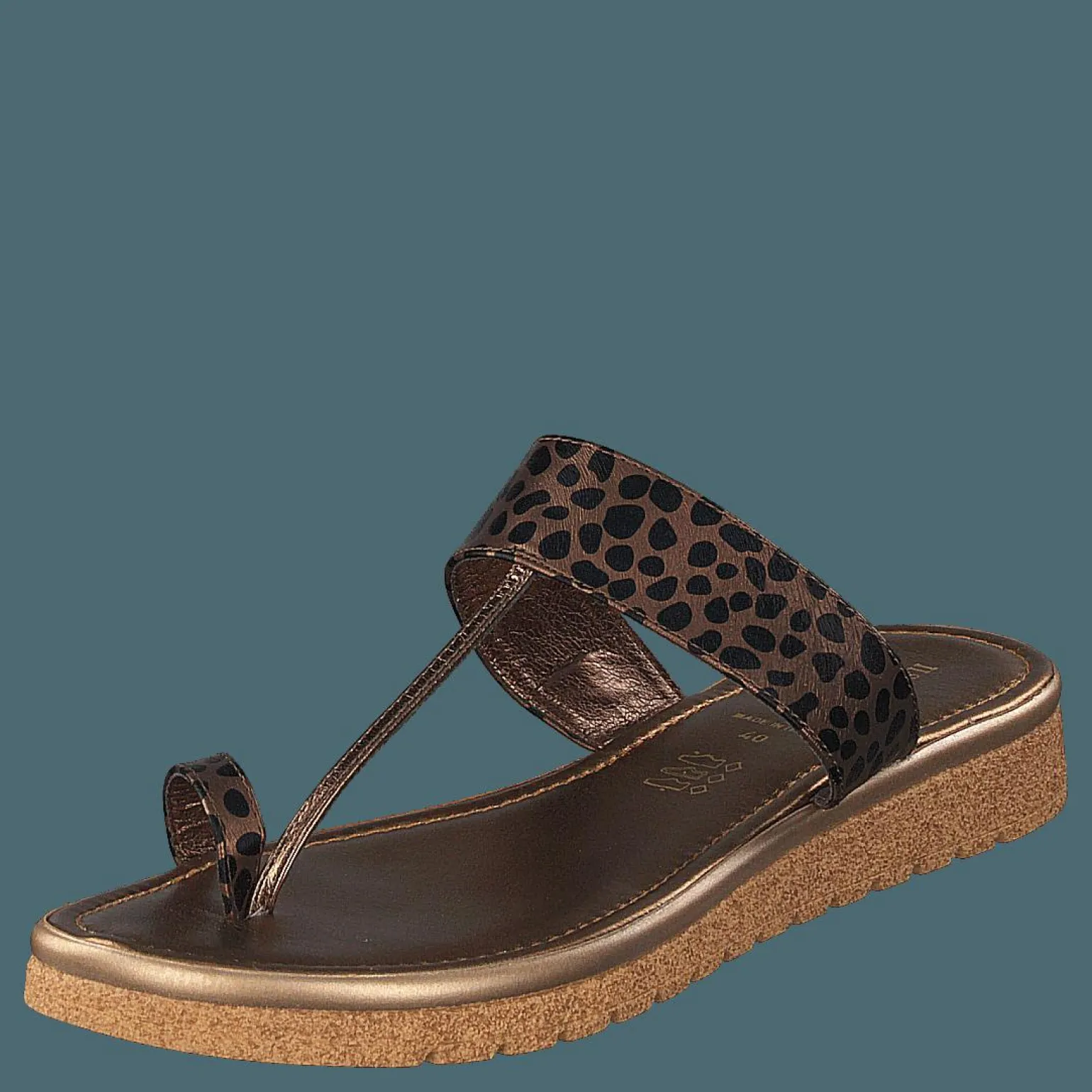 Leonora1160 Light Chestnut