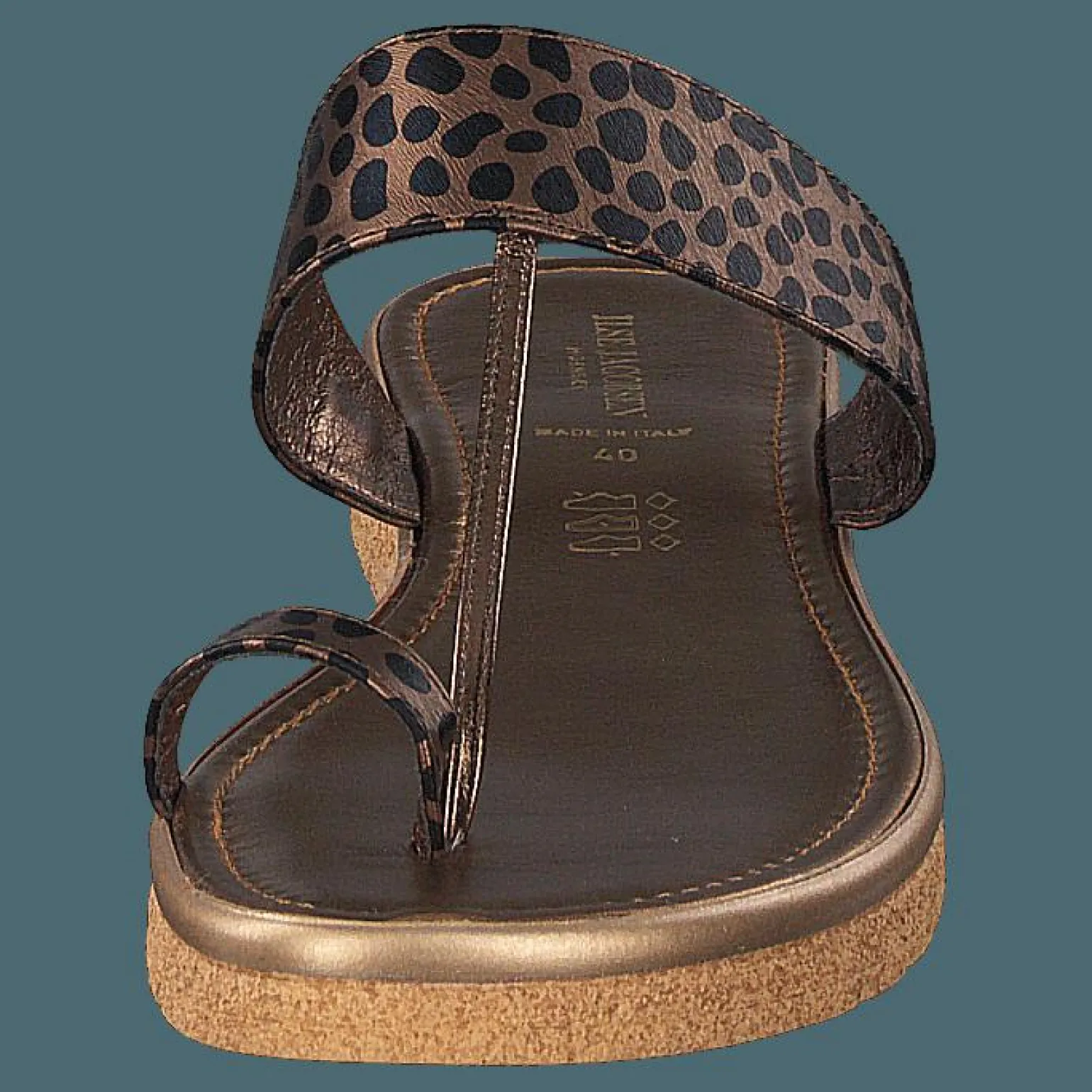 Leonora1160 Light Chestnut