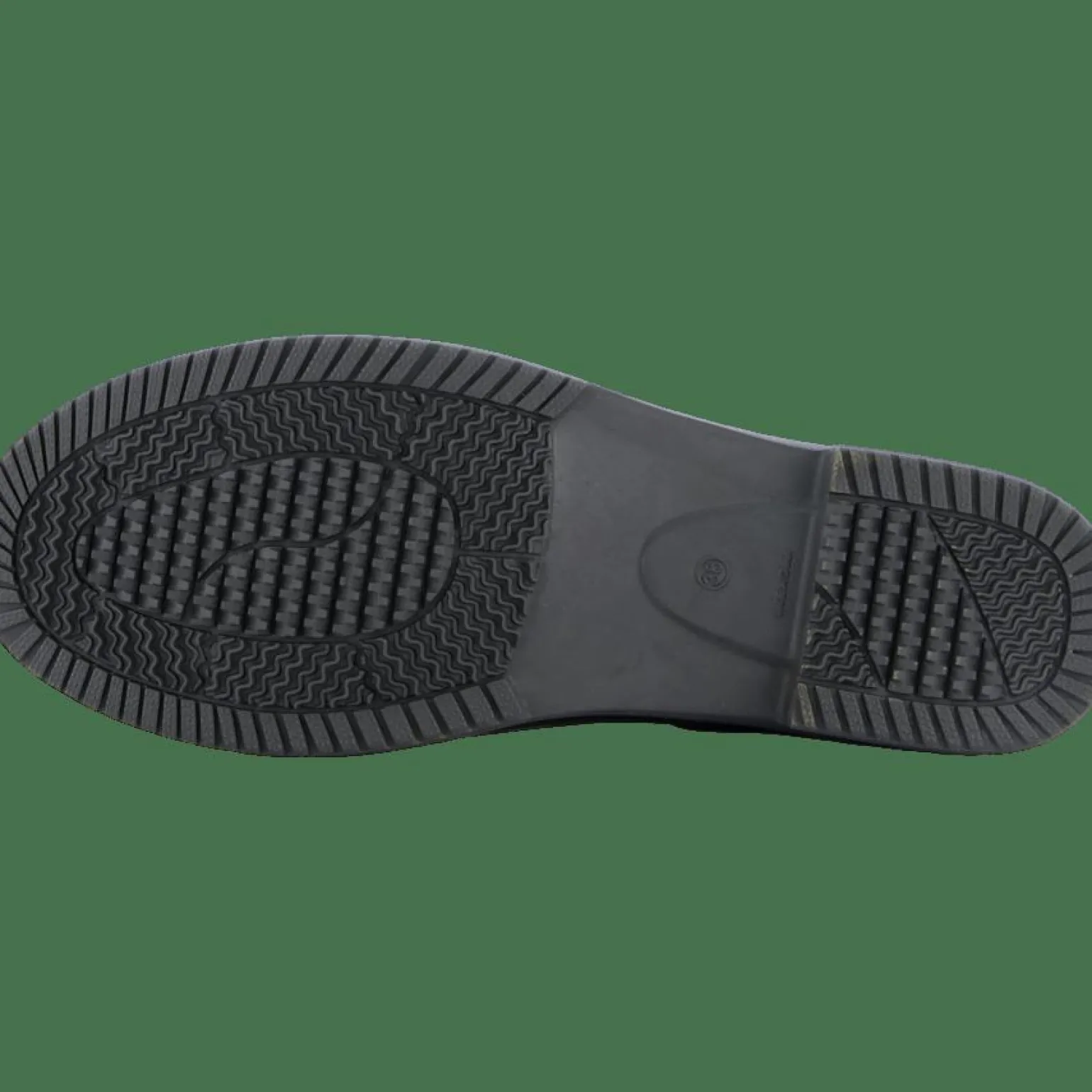 Low Color Boot W Black