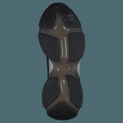 Maxilla-r Black/black