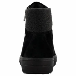 Mira Schwarz (schwarz)