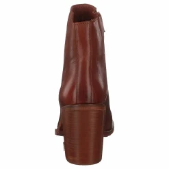 Mono Color Heeled Rust