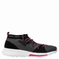 Quesa Shoes Core Black / Grey Five / Shock Pink