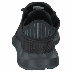 Swift Run X Core Black / Black Blue Metallic / Carbon