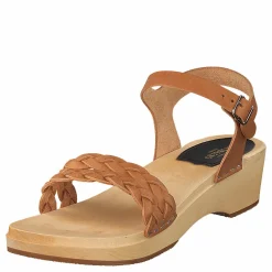 Tanja Debutant Nature