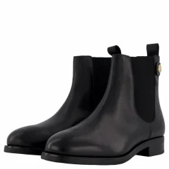 Th Stud Leather Low Chelsea Black