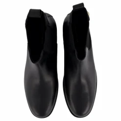 Th Stud Leather Low Chelsea Black