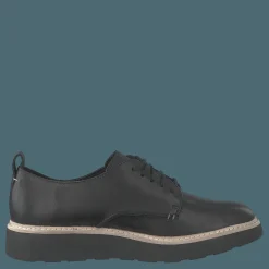 Trace Walk Black Leather