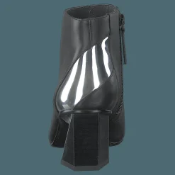 Twist Flow Bootie Black