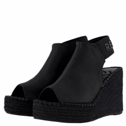 Tyne Wedge Black