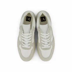 V-10 White Natural Pierre